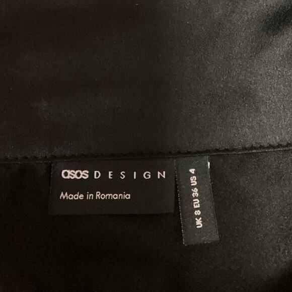 Asos Design Black Deep V Collared Short Sleeve Tie Wrap Peplum Blouse Top Size 4 - Picture 3 of 3